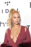 Beyonce Cleavage (31 Photos)