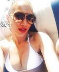 Jennifer Lopez Selfie (1 New Photo)