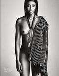 Naomi Campbell Topless (6 Photos)