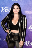 Ariel Winter Cleavage (27 Photos)