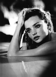 Miranda Kerr Hot (18 Photos)