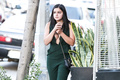 Ariel Winter Cleavage (23 Photos)
