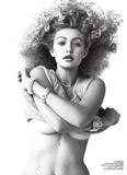 Gigi Hadid Topless (11 Photos)