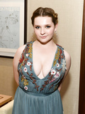 Abigail Breslin Cleavage (15 Photos)