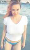 Maitland Ward Baxter Braless (5 Photos)