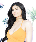Kylie Jenner Sexy (20 Photos + Video)