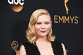 Kirsten Dunst Cleavage (158 Photos)
