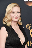 Kirsten Dunst Cleavage (158 Photos)