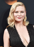 Kirsten Dunst Cleavage (158 Photos)