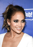 Jennifer Lopez Cleavage (40 Photos)