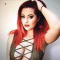 Lucy Collett Selfies (17 Photos)