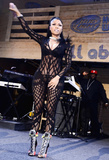 Nicki Minaj in Sexy Clothing (5 Photos)