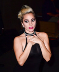 Lady Gaga Braless (17 Photos)