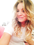 Kaley Cuoco Hot (38 New Photos)