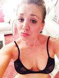 Kaley Cuoco Hot (38 New Photos)