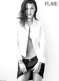 Bella Hadid Sexy & Topless (8 Photos)