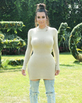 Kim Kardashian Sexy (16 New Photos)
