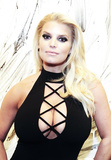 Jessica Simpson Cleavage (7 Photos)