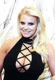 Jessica Simpson Cleavage (7 Photos)