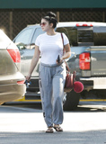 Ariel Winter Braless (22 Photos)