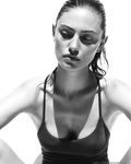 Phoebe Tonkin Sexy (7 Photos)