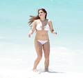 Ariel Winter in a Bikini (35 Photos)