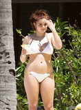 Ariel Winter in a Bikini (35 Photos)