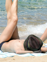 Vanessa Paradis sunbathing topless in Corsica (8/2012)