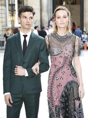 Brie Larson nude and sexy pics