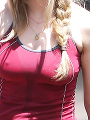 Amanda Seyfried ("Big Love") NUDE