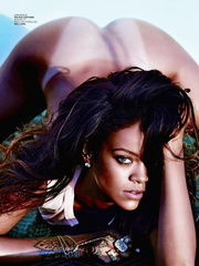 Rihanna posing nude