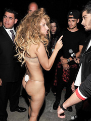 Lady Gaga instagram selfies and nudity