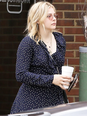 Chloe Grace Moretz sexy as hell