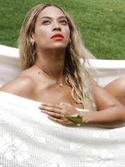Beyonce Knowles shared some tasteful nude photos