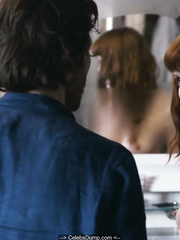 Julie Prayez nude tits in Lila Valentin (2015)