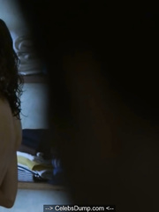 Julia Hernandez nude tits in The River AKA El rio (2018)