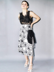 Joey King photoshoot promoting her Hulu series 'The Act' - April 2019