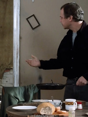 Edyta Olszowka nude tits in Ekstradycja s01e02 (1995)