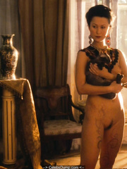 Bela Ko nude in Golfstrim pod aysbergom (2011)