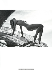 Barbara Di Creddo fully nude for Lui Magazine #29 - July 2016