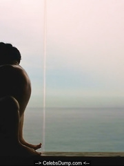 Brazilian actress Andreia Horta naked at Elis (2016)