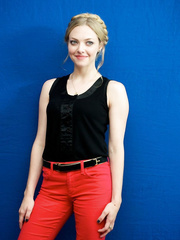 Amanda Seyfried at the In Time Press Conference at the SLS Hotel in Beverly