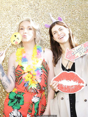 Alexandra Daddario - Why Women Kill wrap party photobooth - 25 August, 2019
