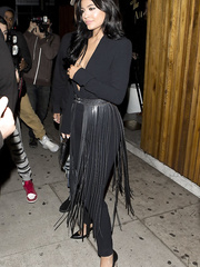 Kylie Jenner Braless (56 Photos)