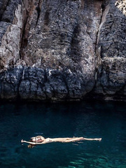 Christa B. Allen Hot(2 Photos)