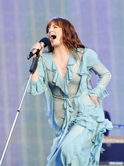 Florence Welch See Through (11 Photos)