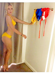 Elena Letuchaya Sexy (2 Photos)