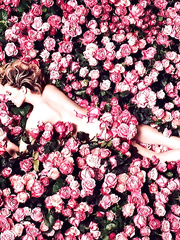 Lea Seydoux Sexy (4 Photos)