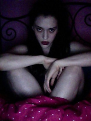 Kat Dennings Hot (2 New Photos)