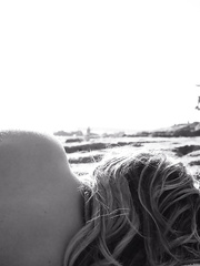 Chloe Grace Moretz Sexy (2 Photos)